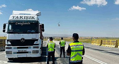 Kayseri jandarmasından Cayrokopter destekli trafik denetimi
