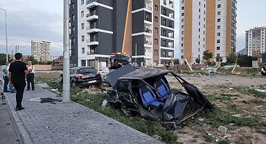 Kaza yapan Tofaş ikiye ayrıldı