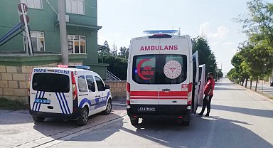 Kontrolden çıkan üç tekerlekli elektrikli bisiklet devrildi: 3 yaralı