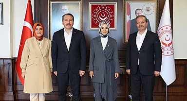 Memur-Sen'den Bakan Göktaş'a ziyaret