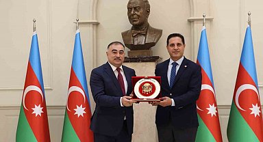 Osmanlı Ocakları Başkanı Kadir Canpolat, Azerbaycan Büyükelçisini ziyaret etti