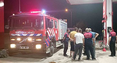Otomobil benzin istasyonuna daldı