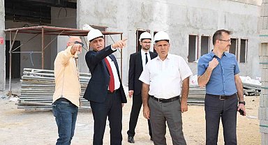 Rektör Karahocagil, Kırşehir Devlet Hastanesi inşaat alanını gezdi