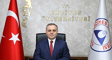 Rektör Prof. Dr. Altun, Zafer Bayramı'nı kutladı