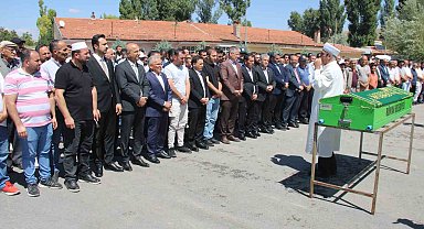 Selde hayatını kaybeden şahıs toprağa verildi