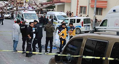 Tabancayla öldürdüğü eniştesini arabayla ezen sanığın yargılanması başladı