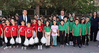Başkan Özdoğan; "Ülkemiz için daha iyi yarınlar inşa edecekler"
