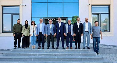 Başkan Özdoğan'a, AK Parti İl Teşkilatı'ndan 'hayırlı olsun' ziyareti