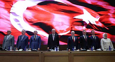 Cumhurbaşkanı Erdoğan: "CHP lideri Özel'in millete bir özür borcu olduğuna inanıyoruz"
