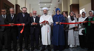 Diyanet İşleri Başkanı Erbaş: "Dünyanın gözü önünde bir milletin varlığının hiçe sayıldığı çağa tanıklık etmekten hicap duyuyoruz"