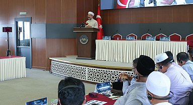 Diyanet İşleri Başkanı Erbaş: "Müslümanlar aralarındaki dostluğu, dayanışmayı, muhabbeti ve iş birliğini güçlendirmelidir"