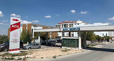 Elini salça makinesine kaptıran kadın hastanelik oldu