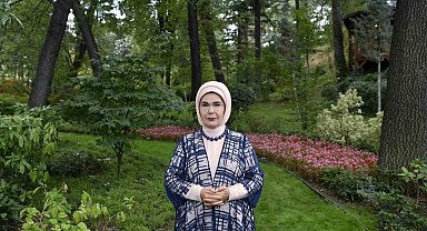 Emine Erdoğan, Kiev'deki 4. Lider Eşleri Zirvesi'ne video mesaj gönderdi