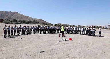 KAYMEK'in özel güvenlik personeline yangın eğitimi