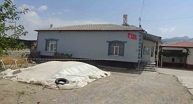 Konya'da obruk riskine karşı ev boşaltıldı