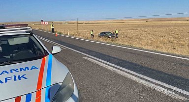 Konya'da otomobil şarampole uçtu: 3 yaralı