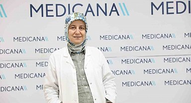 Mevsim geçişlerinde dökülen saçlar sayılmalı