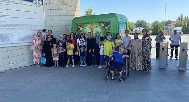 Özel öğrenciler, Hayvanat Bahçesi ve Bilim Merkezi'nde doyasıya eğlendi