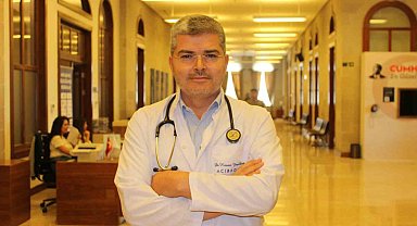 "Çok yiyip hemen yatmak reflüyü tetikliyor"