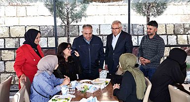 Talas'ta gelenek bozulmadı, öğrencilere elit karşılama