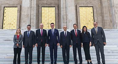 TBMM Başkanı Kurtulmuş, Polonya Meclis Başkanı Holownia ile bir araya geldi