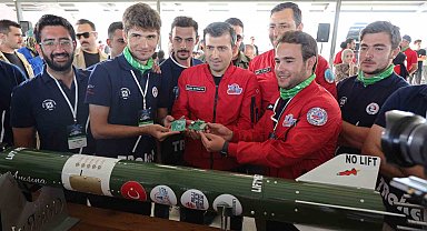 TEKNOFEST 2024 Roket Yarışmasında genç mühendisler Aksaray'da gökyüzünde yarışıyor