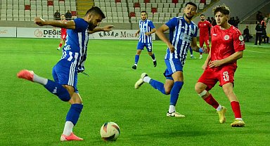 TFF 2. Lig: Karaman FK: 2 - Arnavutköy Belediyesi Futbol SK: 2