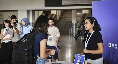 Üniversite öğrencilerine AŞTİ'de sıcak karşılama