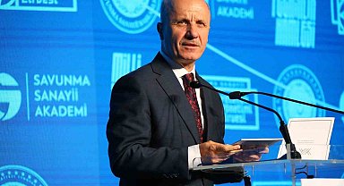 YÖK Başkanı Özvar: "Açılan yeni bölümlerde öğrencilerin başarı sıralaması, 4 yıllık örgün eğitim programlarıyla yarışacak düzeydedir"