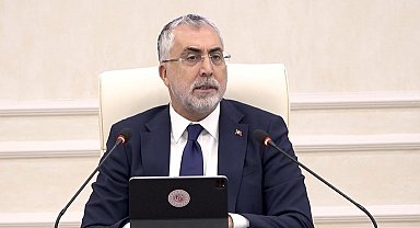 Bakan Işıkhan: "Bu yıl otizmli bireylerimizi iş yerlerinde istihdam edecek işverenlerin projelerini destekleyeceğiz"