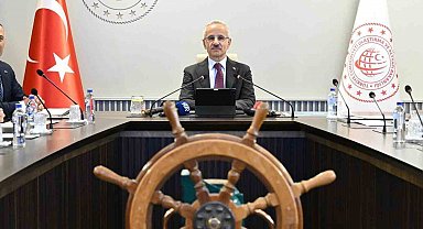 Bakan Uraloğlu: "Lübnan limanları ve açıklarında seyir yapan Türk bayraklı gemilerin ISPS seviyesini 3'e çıkardık"