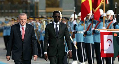 Cumhurbaşkanı Erdoğan, Senegal Cumhurbaşkanı Faye'yi resmi törenle karşıladı