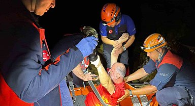 Kalp rahatsızlığı yaşayan adam engebeli araziden Sahil Güvenlik helikopteri ile kurtarıldı