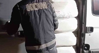 Kayseri'de 1 ton 760 kilo kaçak tütün ele geçirildi