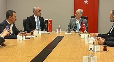 Kırımoğlu'ndan Cumhurbaşkanı Başdanışmanı Topçu'ya taziye ziyareti