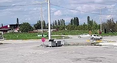 Konya'da kavşaktaki kaza anı kamerada