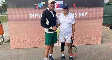 Tenis Federasyonu'nda 'Diplomatik Tenis Günü' düzenlendi