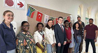 TİKA'dan Güney Afrika'daki Stellenbosch Üniversitesine ekipman desteği