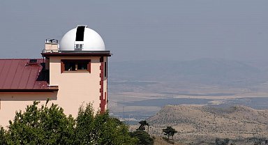 Türkiye'nin ilk döner kubbeli uzay gözlemevi faaliyete geçti