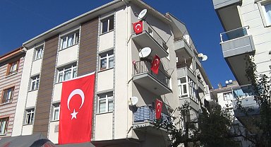 TUSAŞ şehidi Cambaz'ın babası: "Ben oğluma bir tokat vurmadım, elimi kaldırmadım. Nasıl kıydılar benim oğluma"