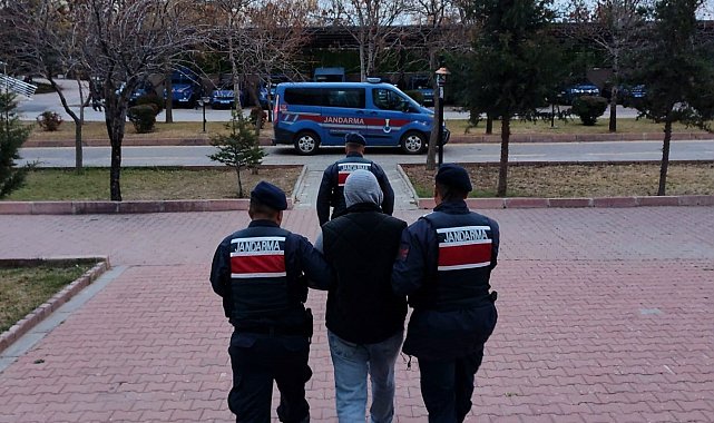 Aksaray'da uyuşturucudan 10 yıl hapsi olan şahıs yakalandı