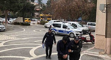 Akşehir'de yapılan denetimde sahte içki yakalandı