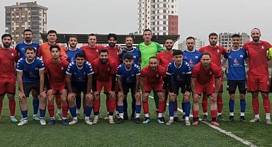 Amaratspor: 1 - Özvatanspor: 5