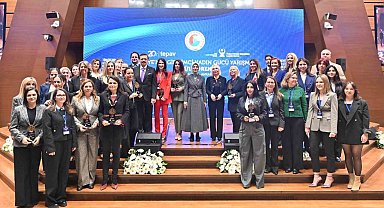 Bakan Göktaş: "Kadın istihdam oranını yüzde 36,2'ye yükseltmek için çalışmalarımızı sürdürüyoruz"