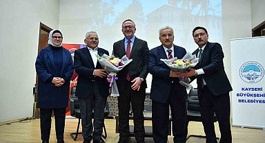 Başkan Büyükkılıç, 'Osmanlı Devlet Geleneğinde Protokol Konferası'na katıldı