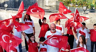 Başkan Çolakbayrakdar'dan milli maça özel klip