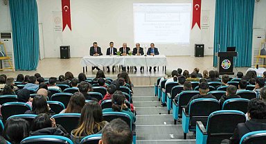 Başkan Odakır: "Hayallerime ve hedeflerime sıfırdan başlayarak ulaştım"