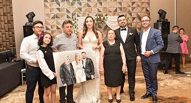 Bu ressamın tabloları kalplere dokunuyor