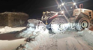 Büyükşehir; kırsalda 257 mahalle yolunu daha ulaşıma açtı