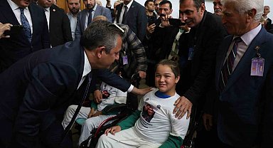 CHP Genel Başkanı Özel: "30 bin lira asgari ücreti hep beraber savunalım"